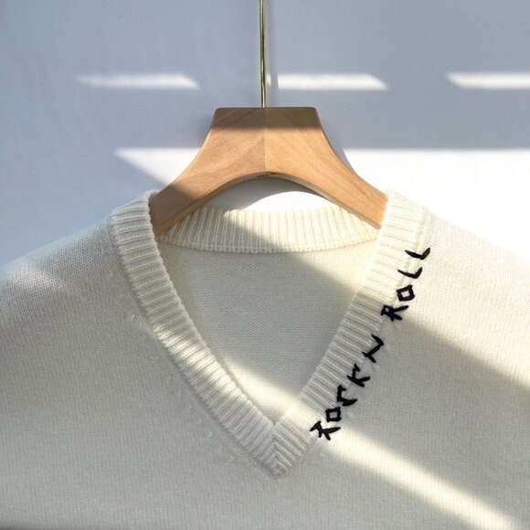 Zadig & Voltaire French Niche V-Neck Cashmere Sweater - Picture 2 of 5